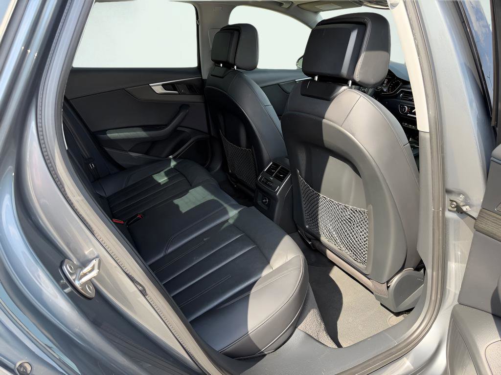 Used 2018 Audi A4 2.0T Ultra Premium Plus w/ Premium Plus Package FWD image 27