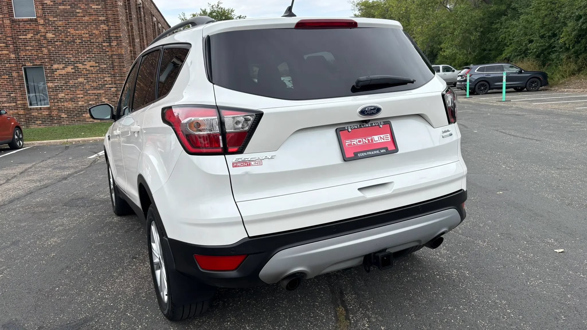 Used 2018 Ford Escape SEL w/ Ford Safe & Smart Package AWD/4WD image 8