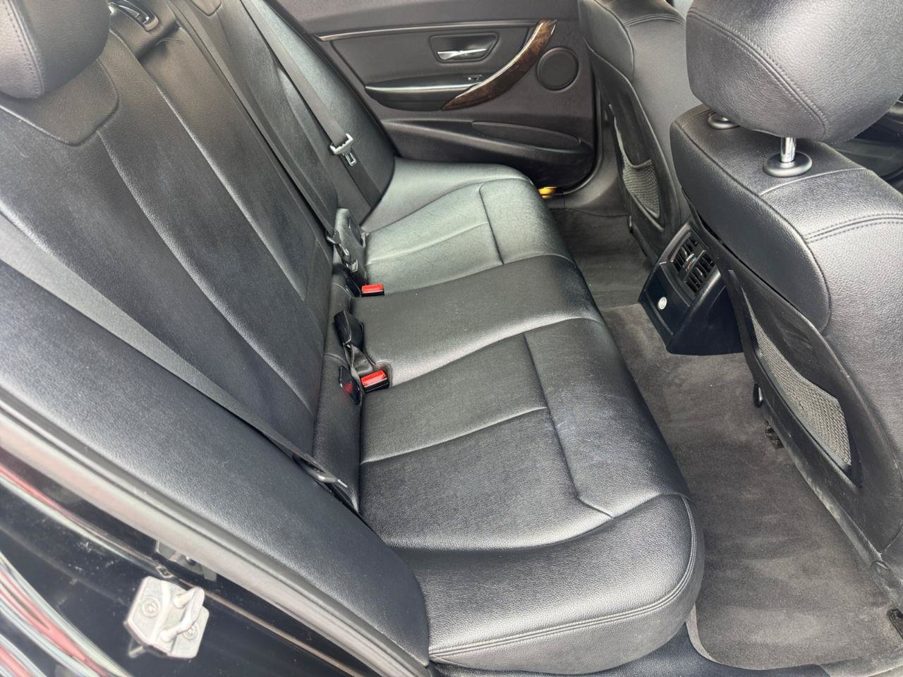Used 2015 BMW 328i xDrive Sedan AWD/4WD image 14