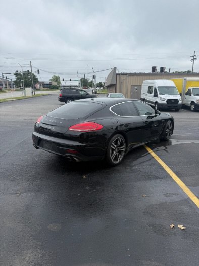 Used 2014 Porsche Panamera S RWD image 5