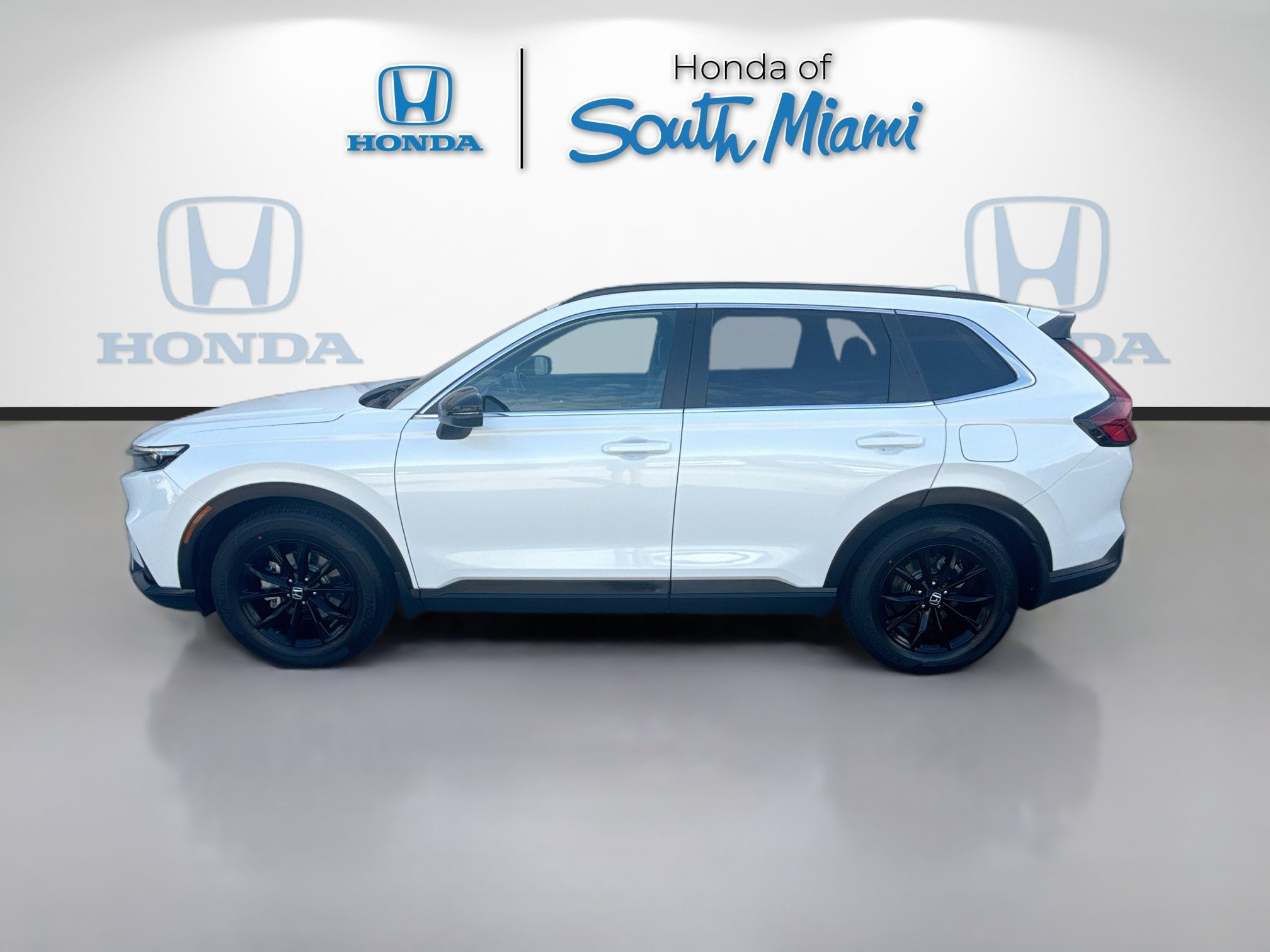 Used 2025 Honda CR-V Sport-L image 4