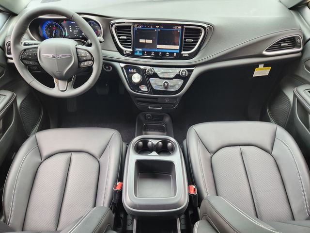 New 2026 Chrysler Pacifica Select AWD/4WD image 20