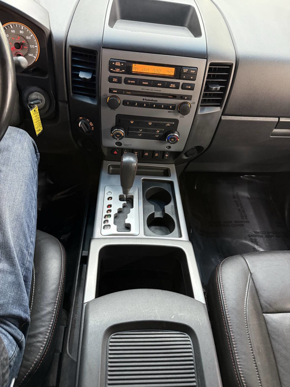 Used 2010 Nissan Titan PRO-4X w/ Pro-4x Leather Pkg AWD/4WD image 28