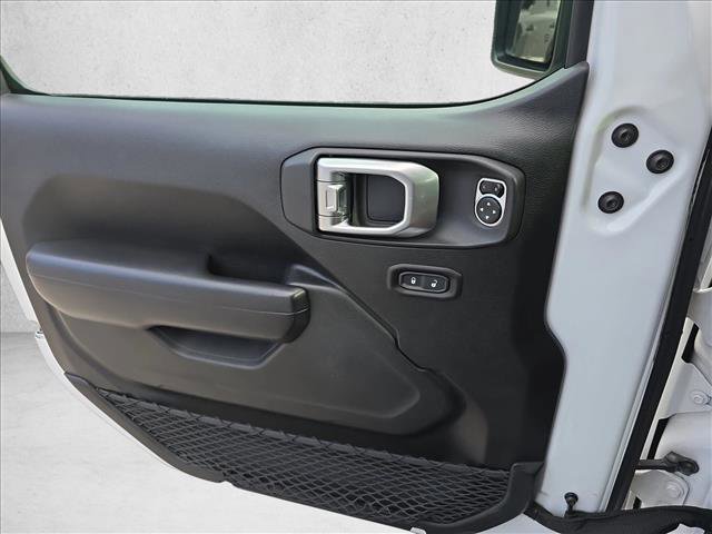 Used 2019 Jeep Wrangler Unlimited Rubicon image 26