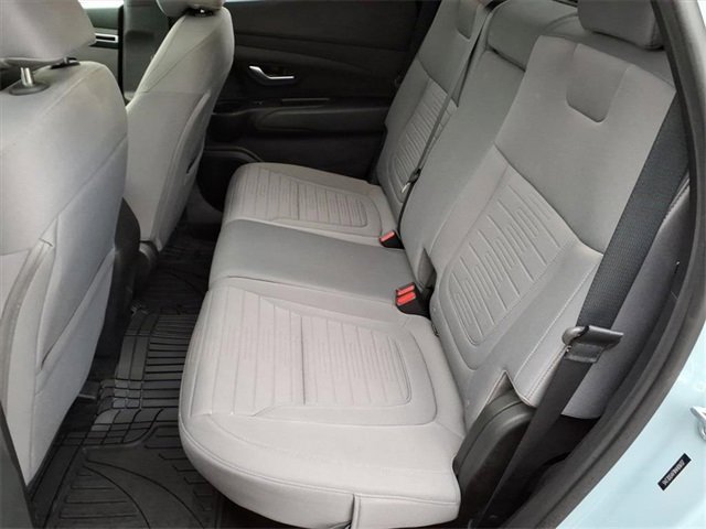 Used 2022 Hyundai Santa Cruz SEL Premium image 13