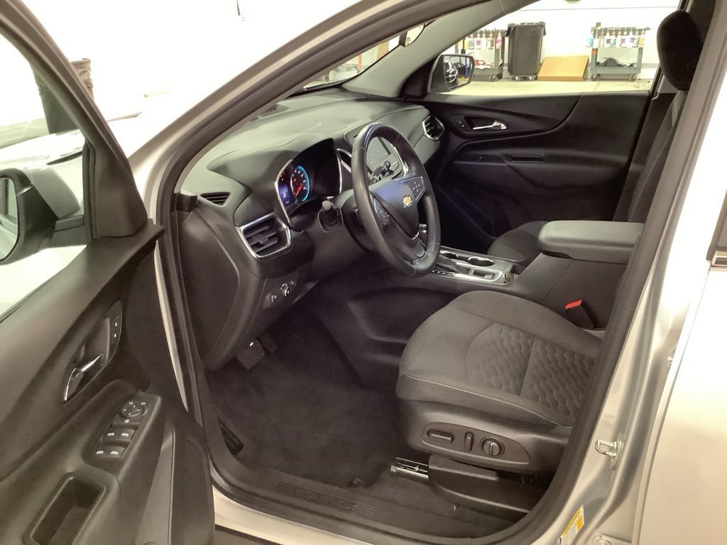 Used 2021 Chevrolet Equinox LT AWD/4WD image 5