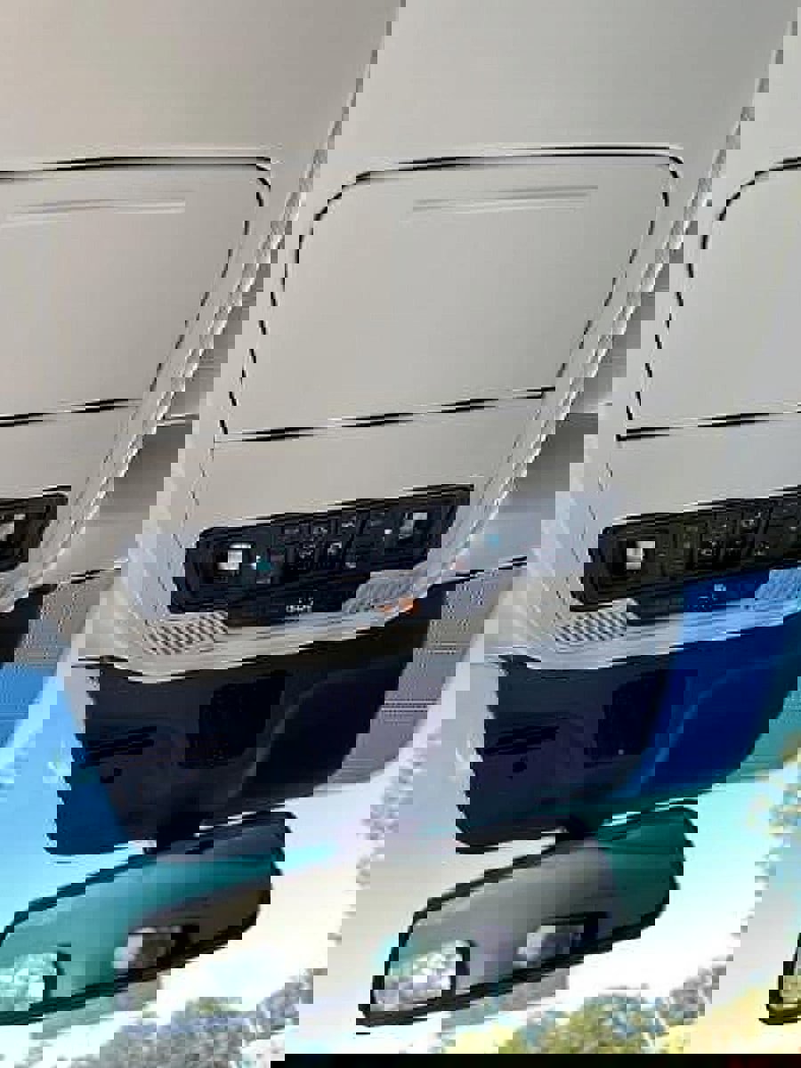 New 2025 Ford Expedition Active image 24