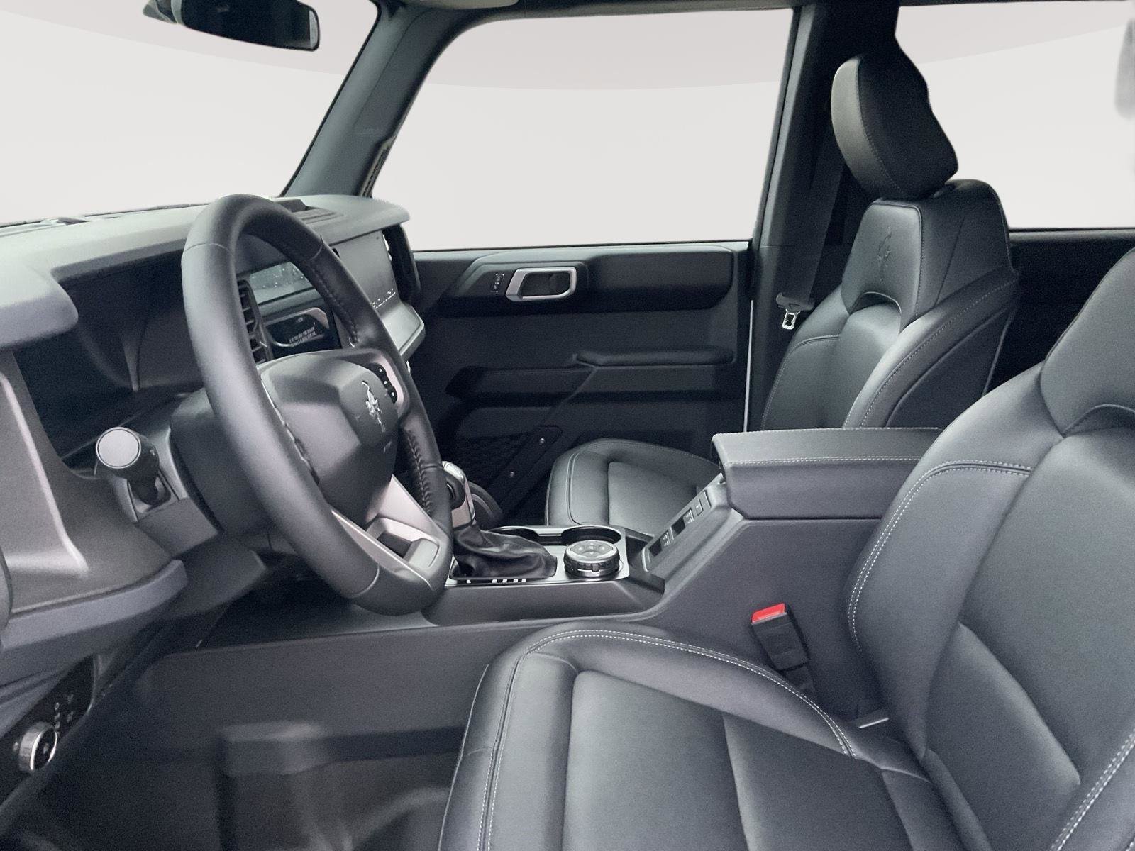 New 2025 Ford Bronco Badlands image 17