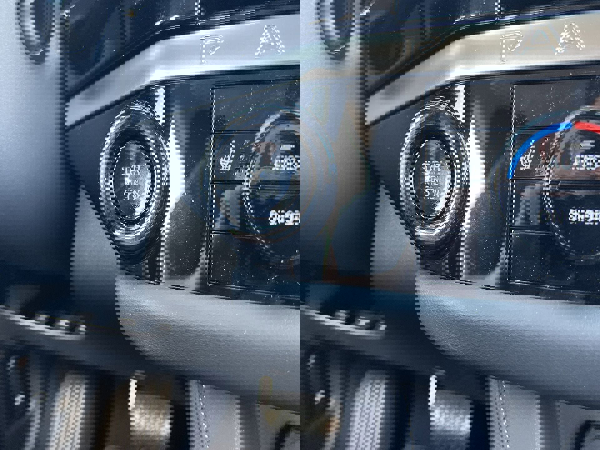 New 2026 Nissan Pathfinder SL image 6