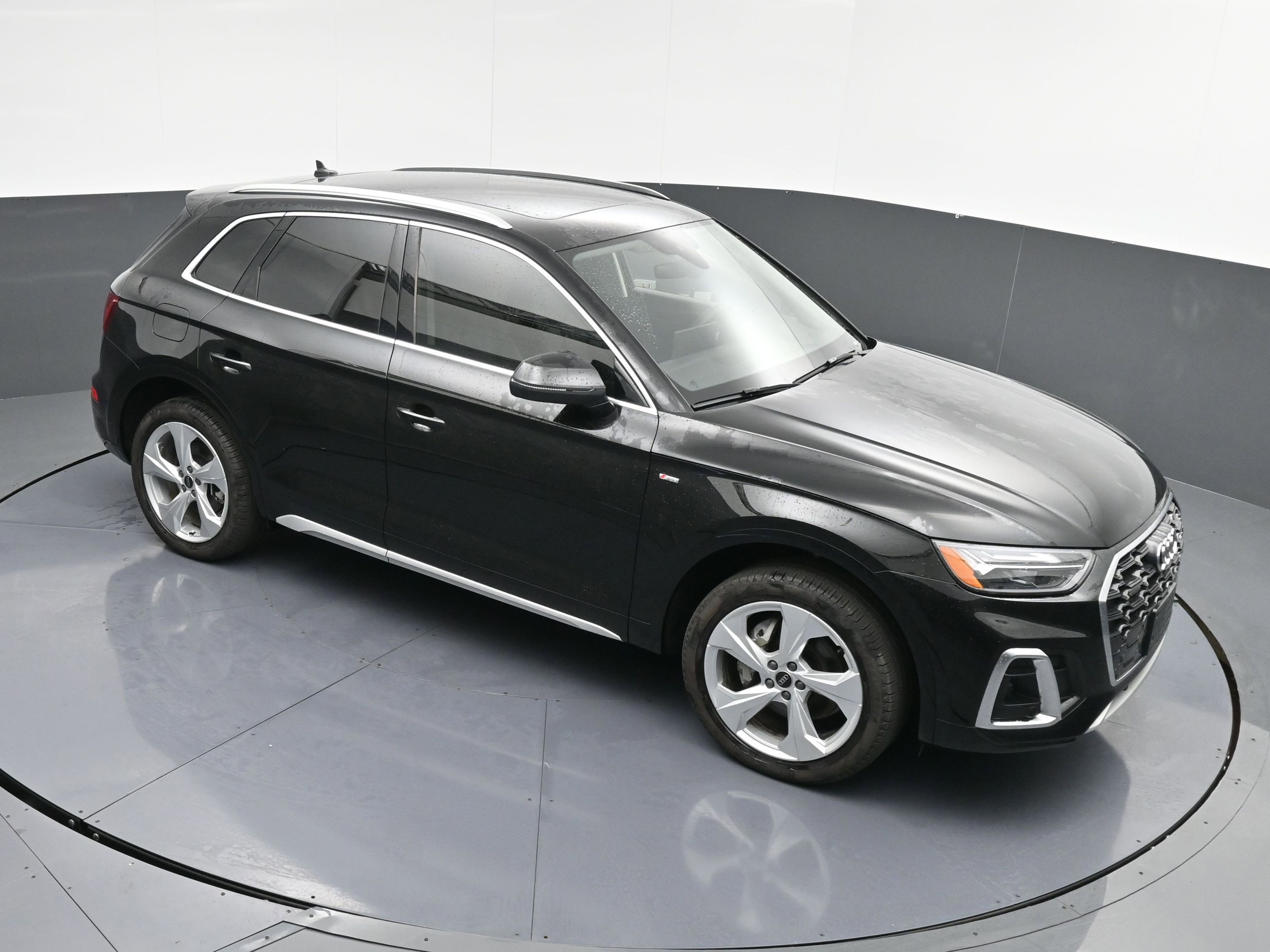 Used 2024 Audi Q5 2.0T Premium Plus w/ Premium Plus Package image 33