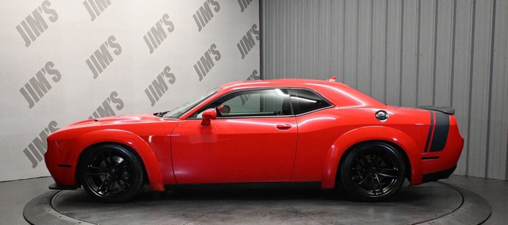 Used 2015 Dodge Challenger R/T Scat Pack w/ Leather Interior Group RWD image 8