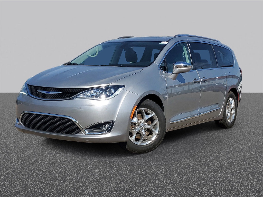 Used 2018 Chrysler Pacifica Limited