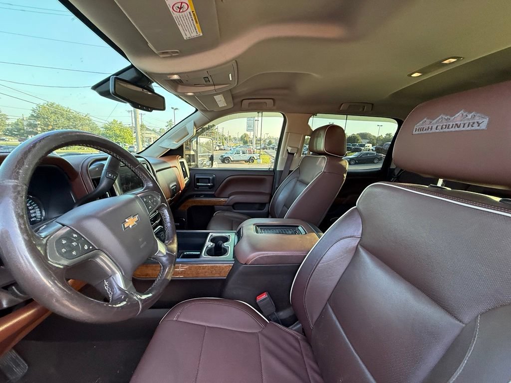 Used 2018 Chevrolet Silverado 2500 High Country w/ Duramax Plus Package AWD/4WD image 14