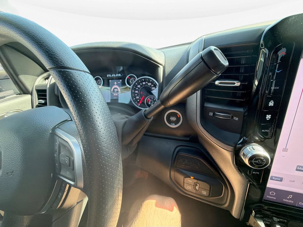 Certified 2026 RAM 3500 Tradesman AWD/4WD image 23