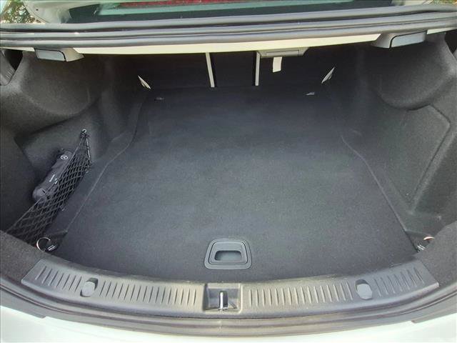 Used 2022 Mercedes-Benz E 350 Sedan image 6