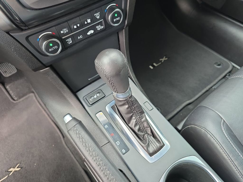 Used 2020 Acura ILX w/ Premium Package image 18