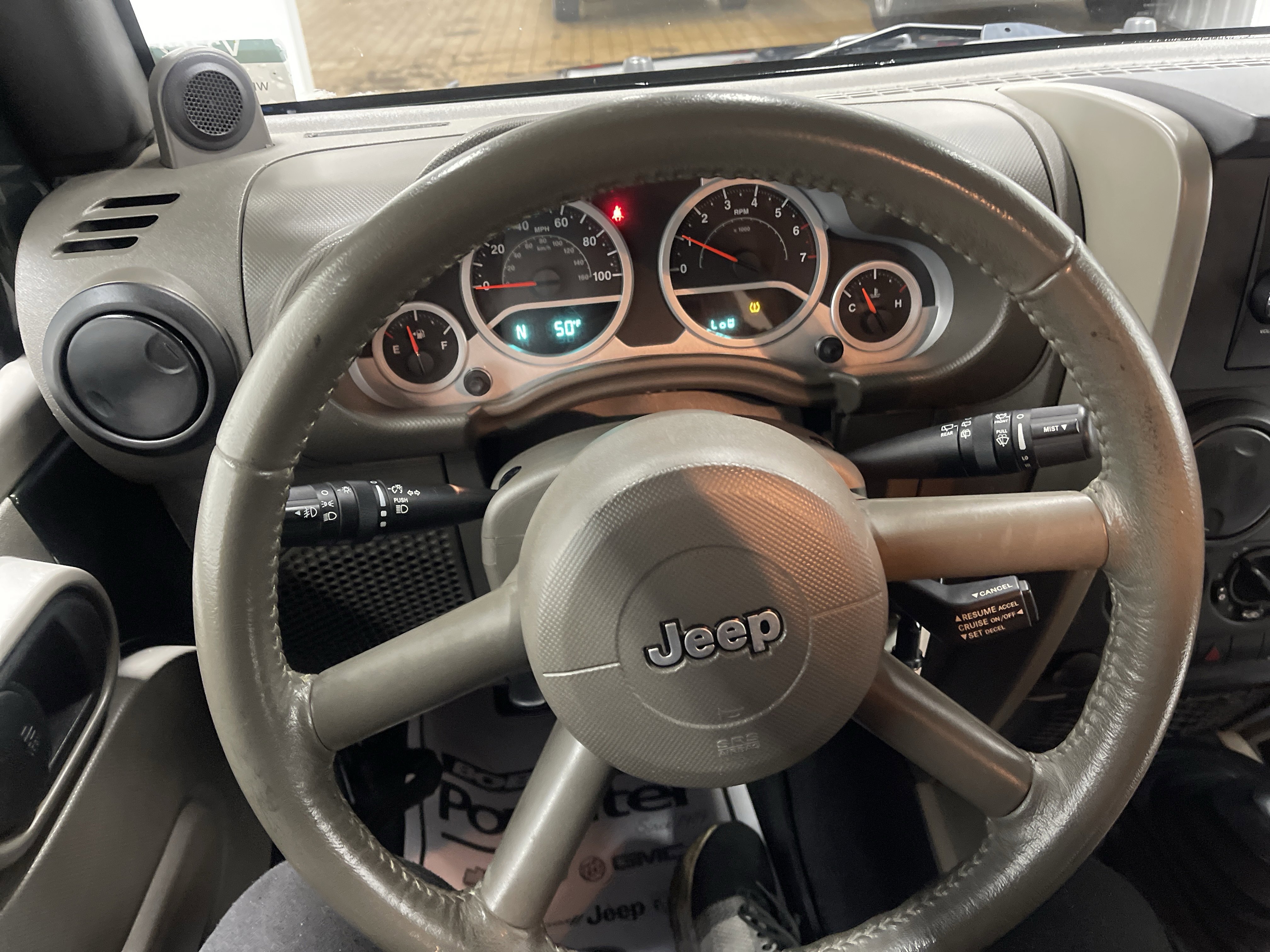 Used 2010 Jeep Wrangler Rubicon w/ PWR Convenience Group AWD/4WD image 23