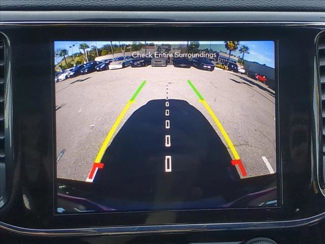 Used 2021 Jeep Grand Cherokee Laredo X image 14