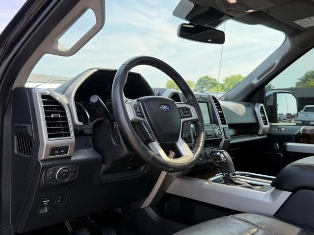 Used 2019 Ford F150 Lariat w/ Equipment Group 502A Luxury AWD/4WD image 15