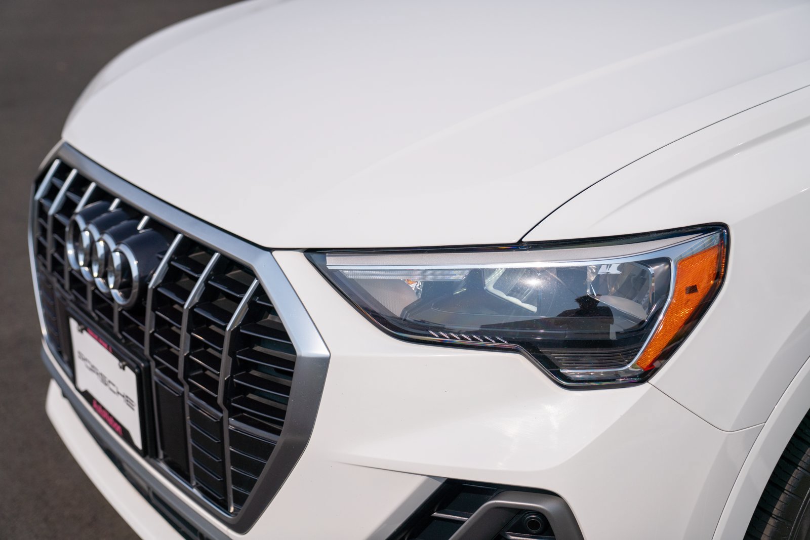 Used 2021 Audi Q3 2.0T Premium w/ Convenience Package AWD/4WD image 28