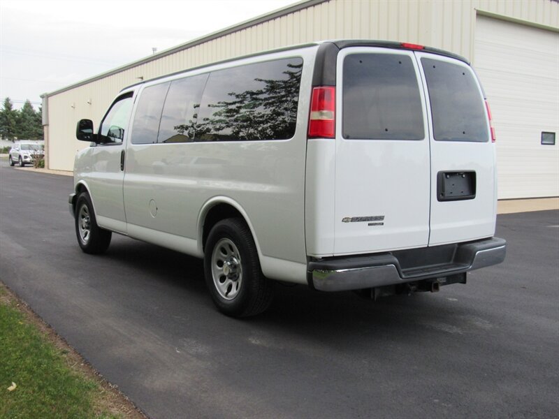 Used 2014 Chevrolet Express 1500 LT w/ LT Preferred Equipment Group RWD image 6