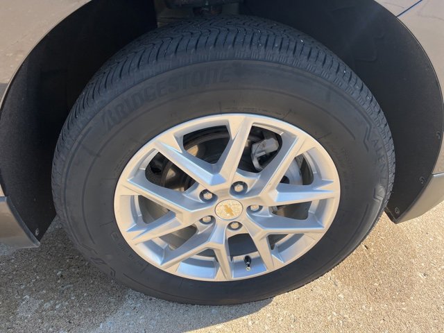 Used 2022 Chevrolet Equinox LS w/ LS Convenience Package image 59