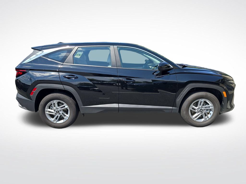 Certified 2026 Hyundai Tucson SE AWD/4WD image 7