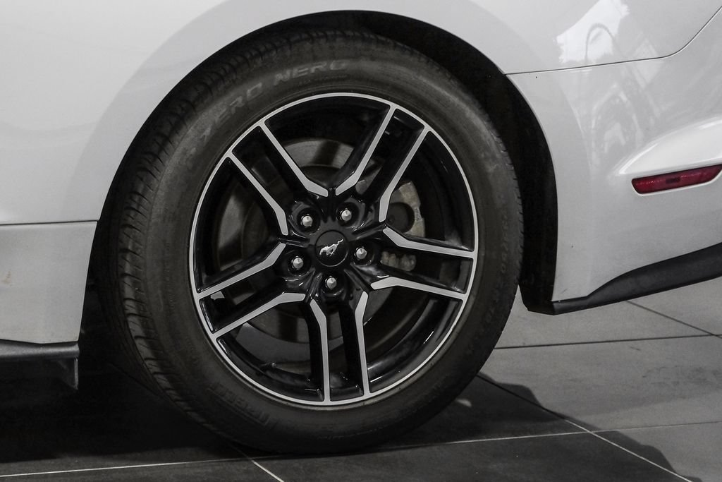 Used 2018 Ford Mustang GT Premium RWD image 42