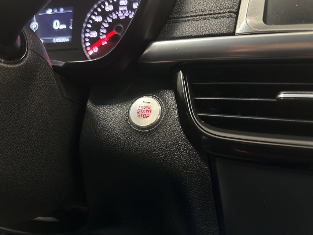 Used 2016 Kia Optima EX image 29