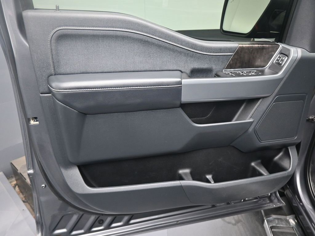 Used 2021 Ford F150 Lariat w/ FX4 Off-Road Package image 14