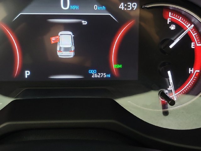Used 2024 Toyota RAV4 XLE w/ Convenience Package FWD image 2