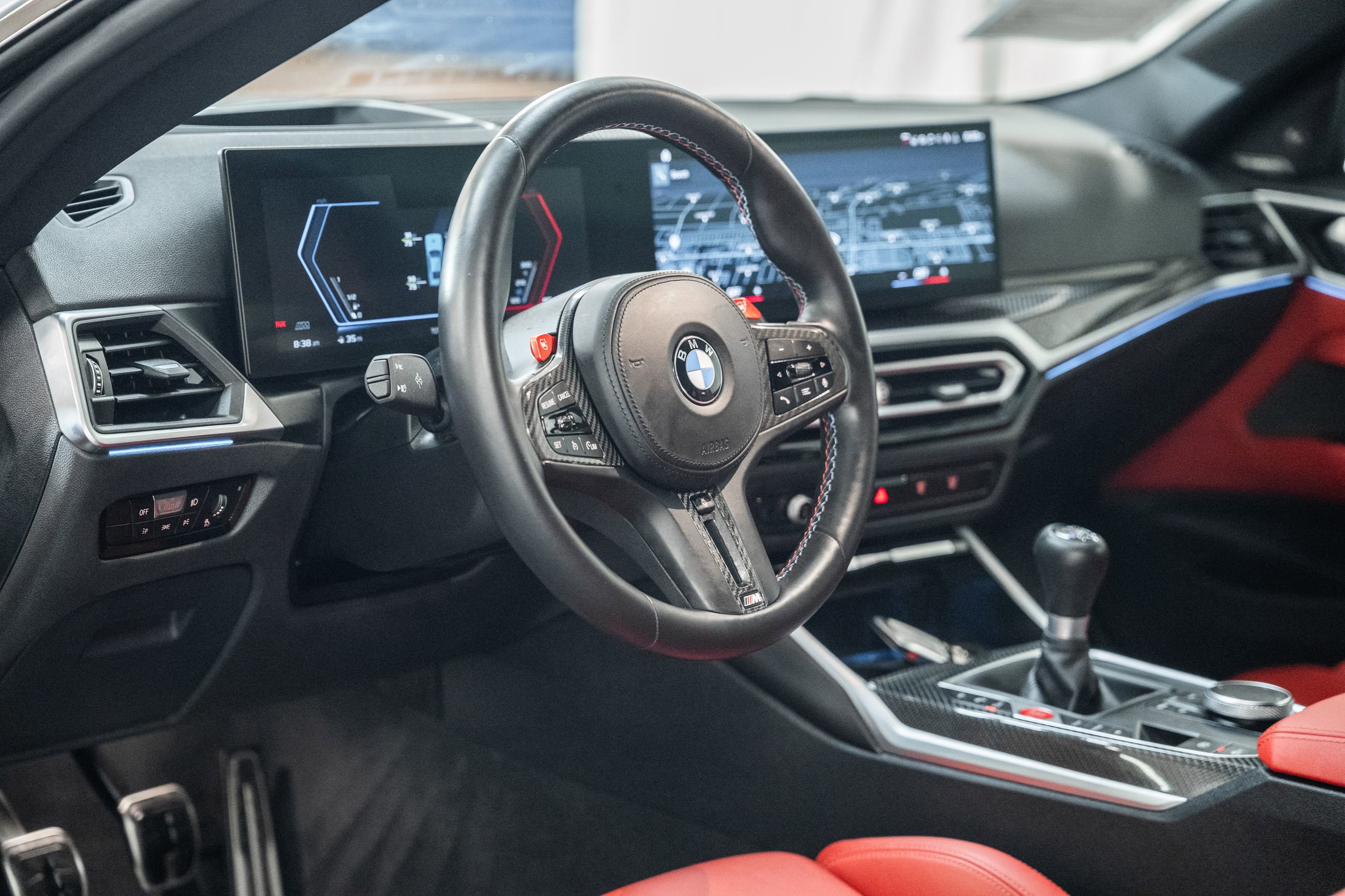 Used 2024 BMW M4 Coupe w/ Executive Package image 31