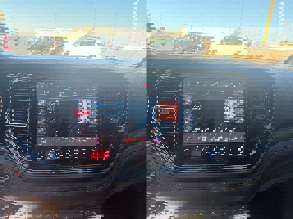 Used 2021 Dodge Durango R/T w/ Blacktop Package image 11