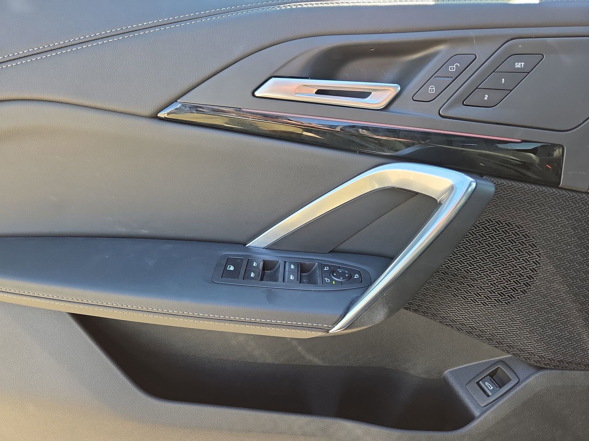 Used 2026 BMW X1 xDrive28i image 15