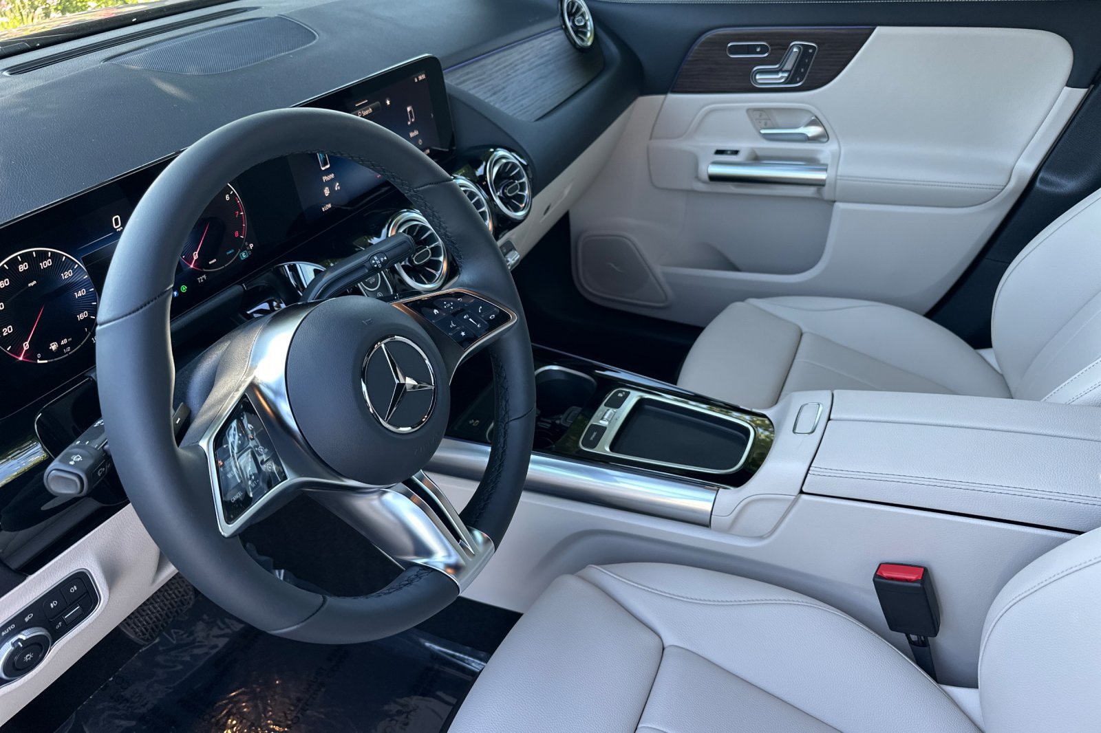 New 2026 Mercedes-Benz GLA 250 4MATIC image 10