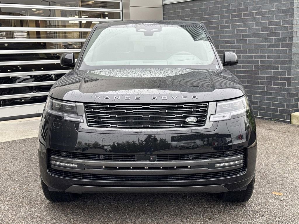New 2026 Land Rover Range Rover SE AWD/4WD image 2