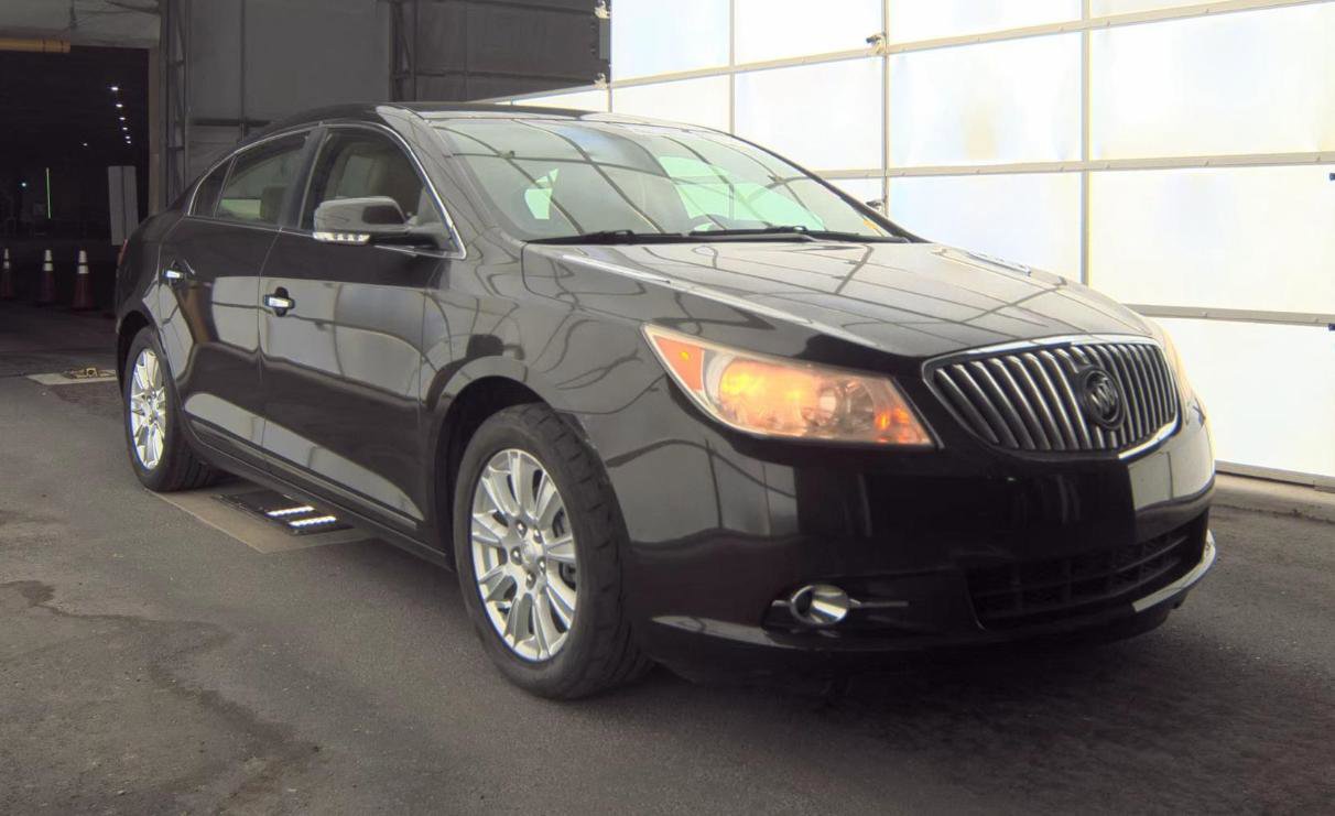 Used 2013 Buick LaCrosse Leather image 4
