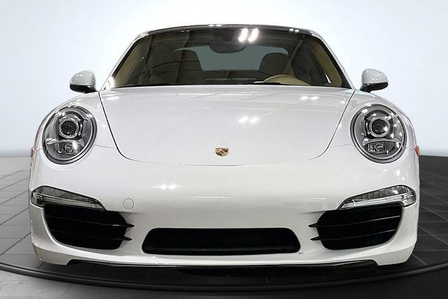 Used 2014 Porsche 911 Carrera RWD image 3