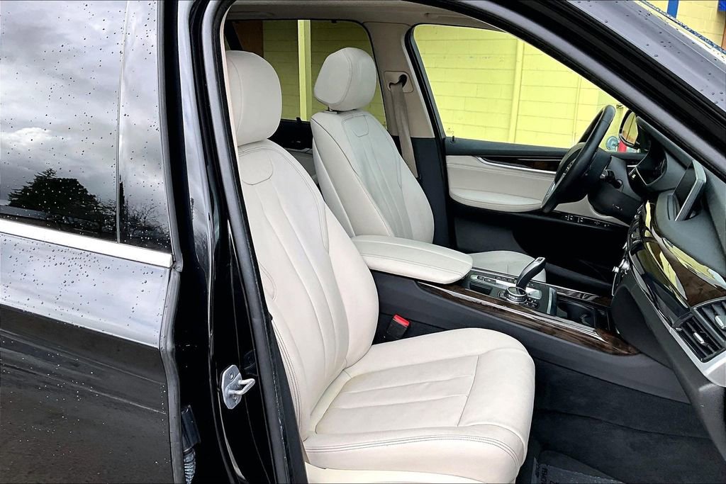 Used 2014 BMW X5 xDrive35d image 10