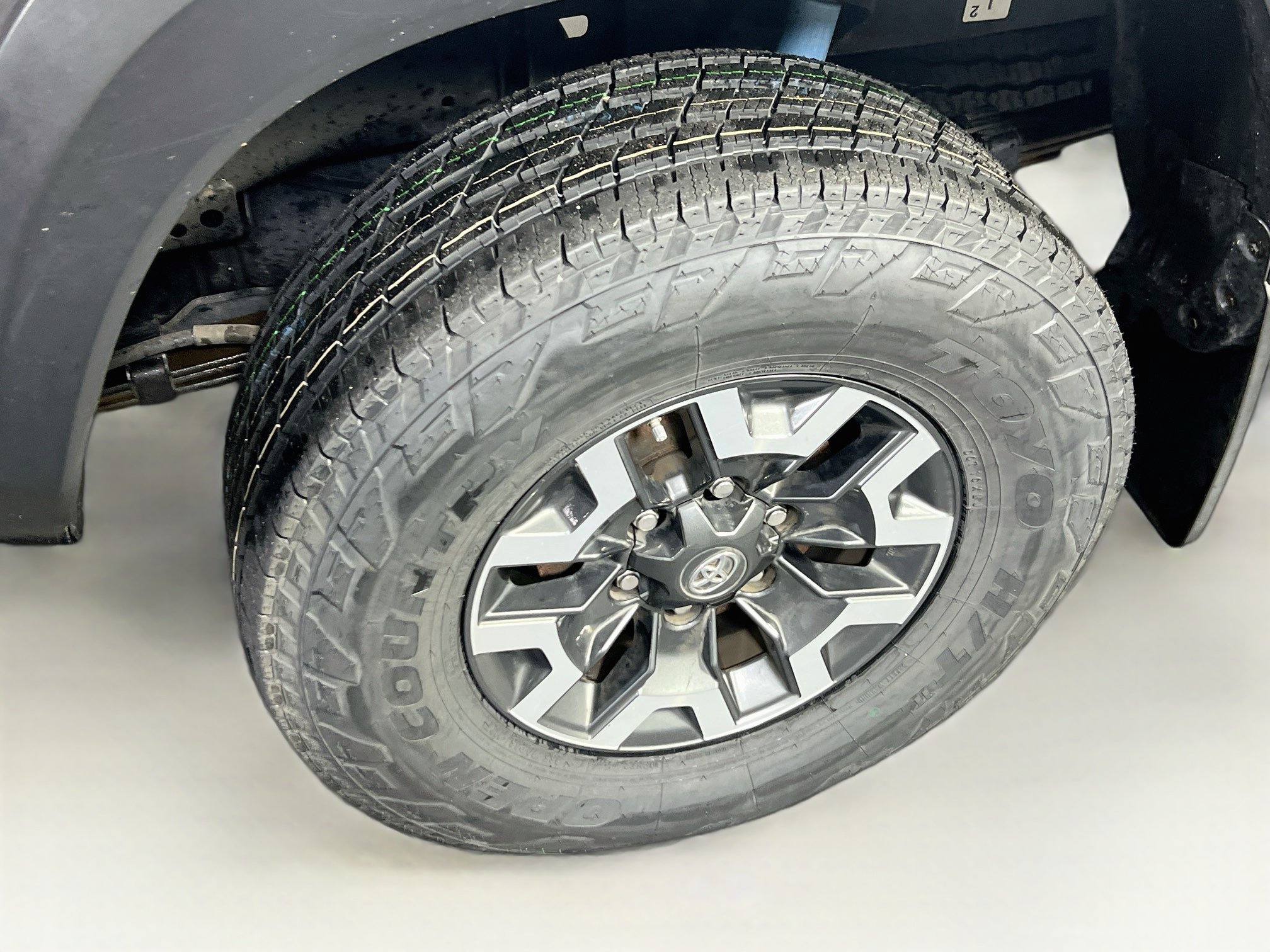 Used 2021 Toyota Tacoma TRD Off-Road AWD/4WD image 28