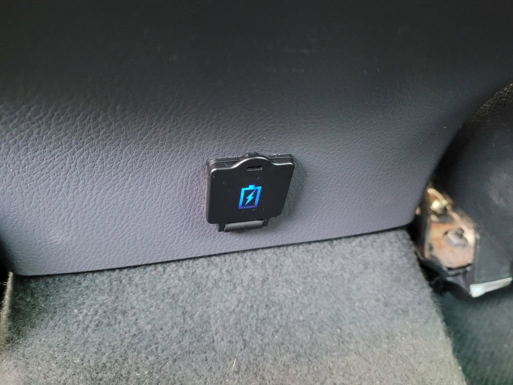 Used 2023 Toyota Camry LE image 10