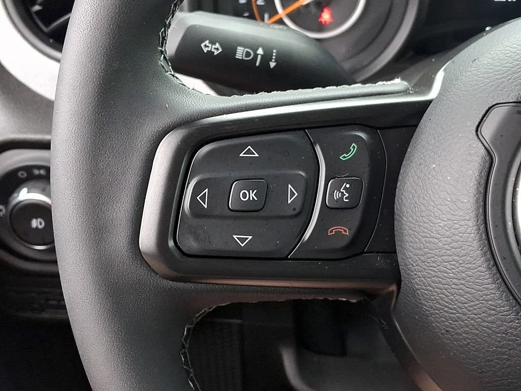 Used 2026 Jeep Wrangler Sport AWD/4WD image 21