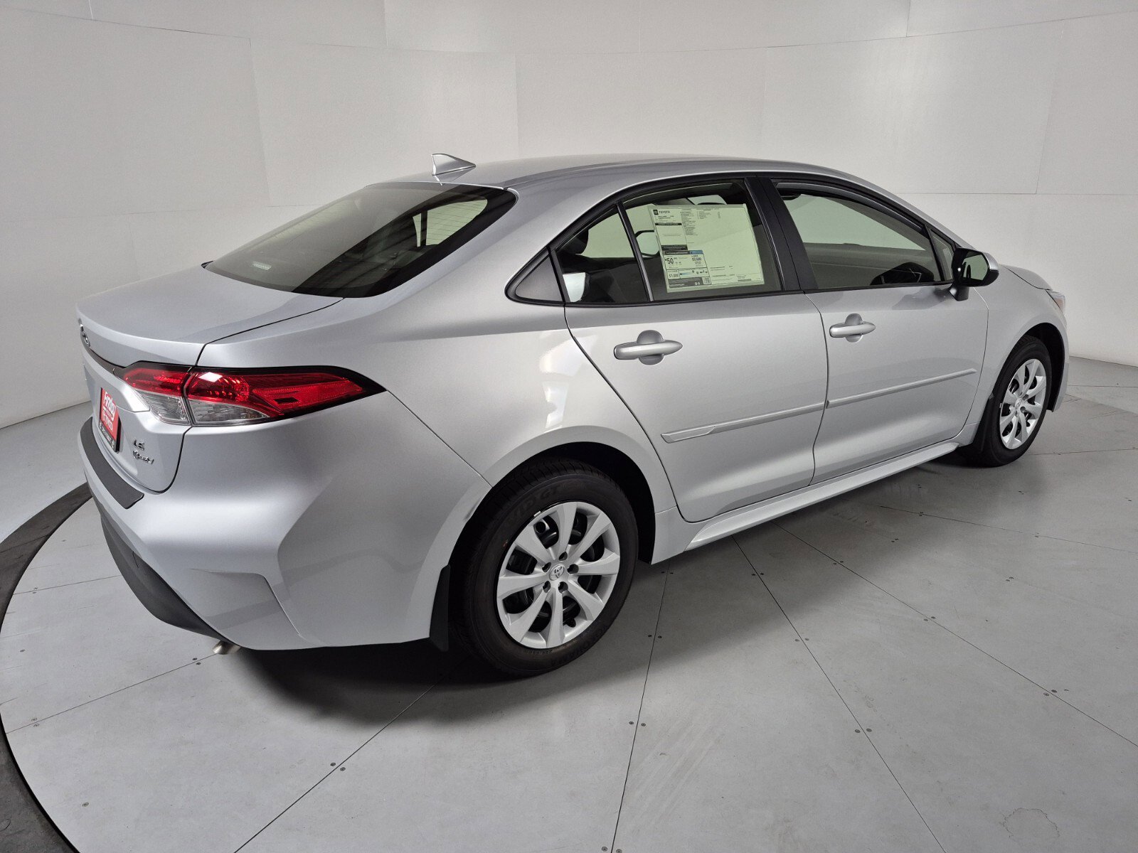 New 2026 Toyota Corolla Hybrid Sedan image 5
