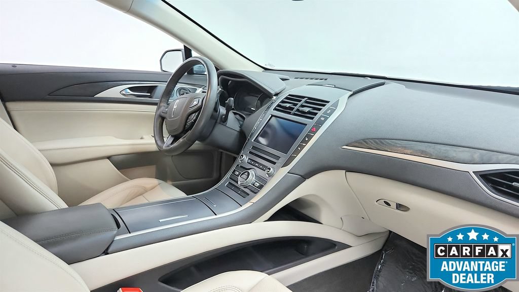 Used 2020 Lincoln MKZ Reserve FWD image 39