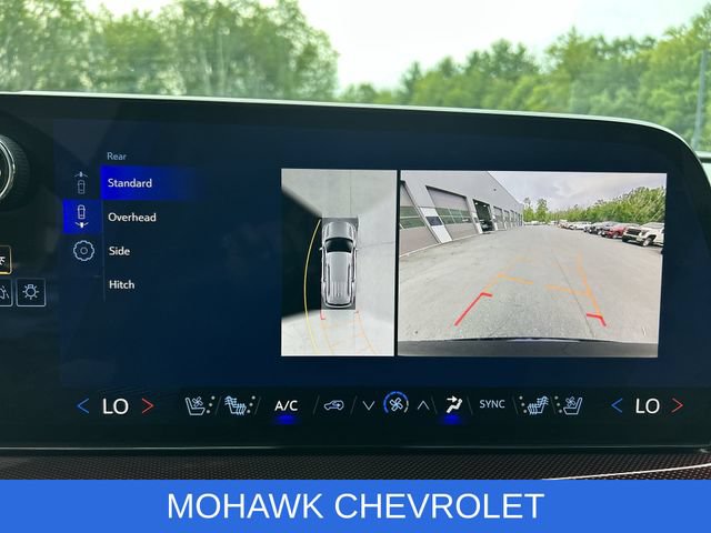 Used 2024 Chevrolet Traverse RS w/ LPO, Floor Liner Package AWD/4WD image 15