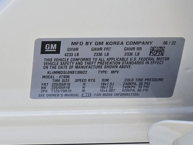 Certified 2022 Buick Encore GX Select w/ Sport Touring Package image 19