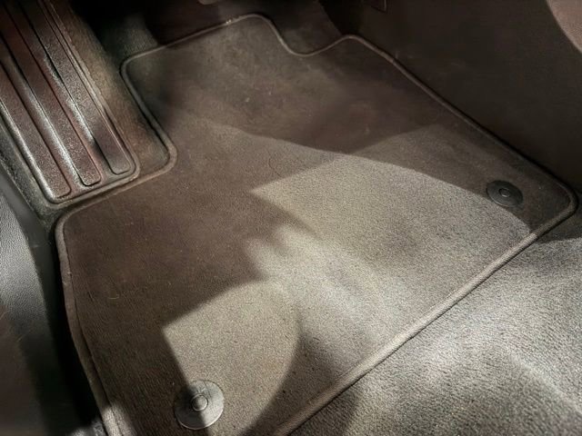 Used 2023 Buick Enclave Essence w/ Experience Buick Package AWD/4WD image 17