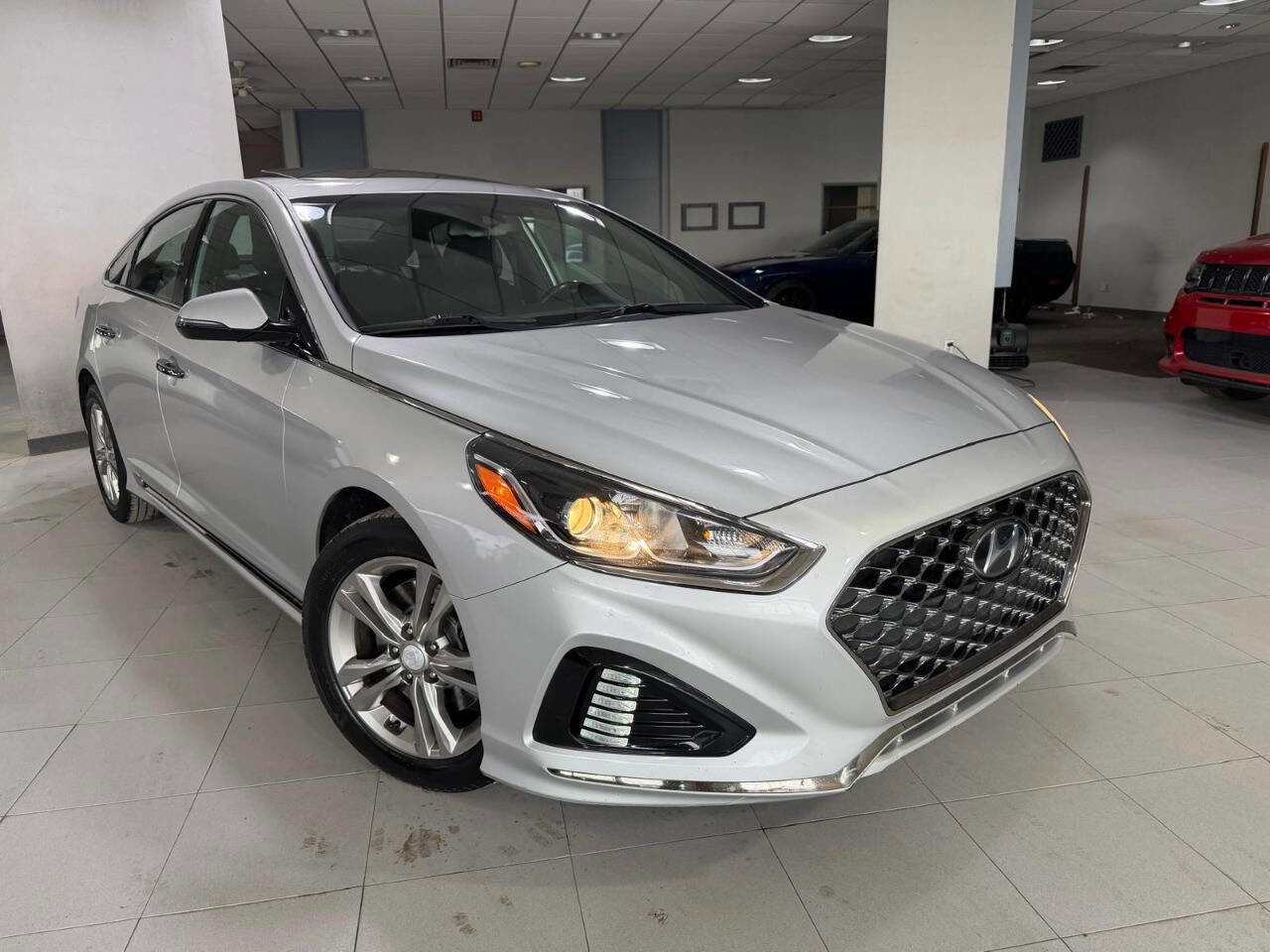Used 2019 Hyundai Sonata Sport w/ Tech Package 03 image 1