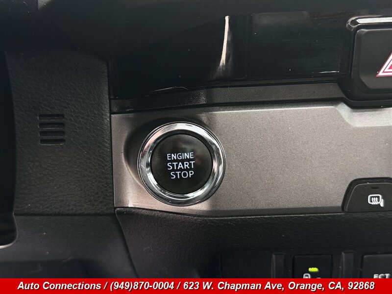 Used 2017 Toyota Tacoma TRD Off-Road RWD image 17