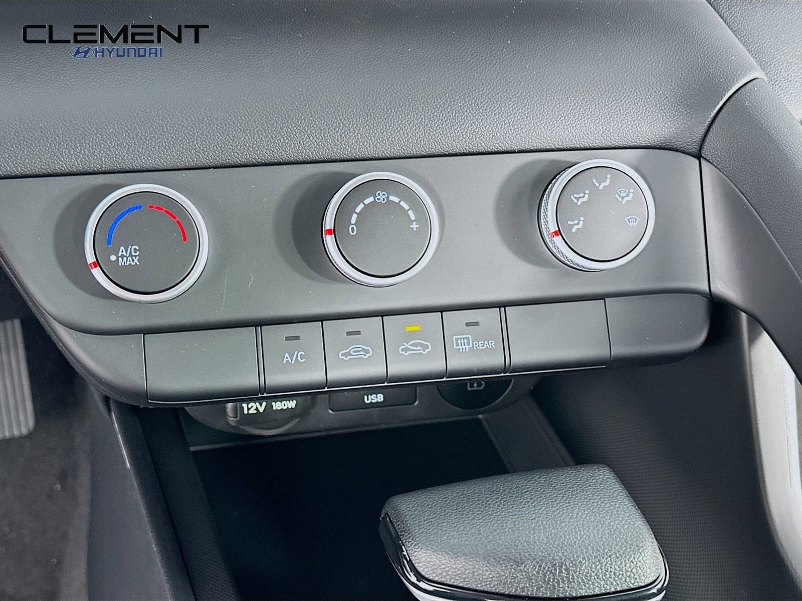 New 2026 Hyundai Elantra SE FWD image 19